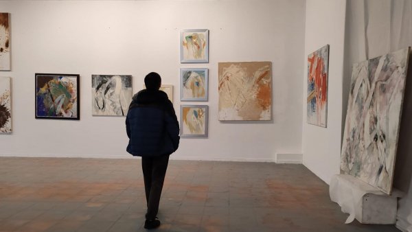 Arhitecturi ale culorii. Retrospectiva Corneliu Vasilescu