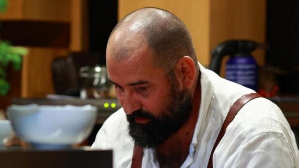 Orașul care m-a făcut. Chef Adi Hădean: „Îmi place foarte tare când ajung acasă, mă simt foarte bine în Baia Mare și mă simt foarte bine când mă întâlnesc cu oamenii împreună cu care am crescut”