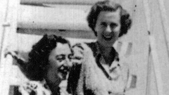 Dușmance ale poporului - Surorile Annie și Nora Samuelli