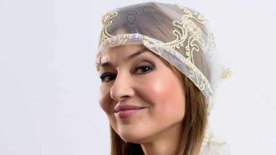 Oana Sîrbu: „Romantismul din anii de liceu nu se mai regăsește niciodată — Liceenii a cucerit publicul tocmai prin asta”