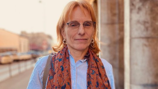 Timpul prezent: Manosfera și întoarcerea la rolurile tradiționale de gen. O discuție cu Ionela Băluță