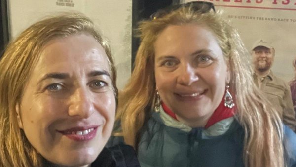 "Actorul e un mod de a gândi, restul se poate aranja.” - actrița Cristina Ionda