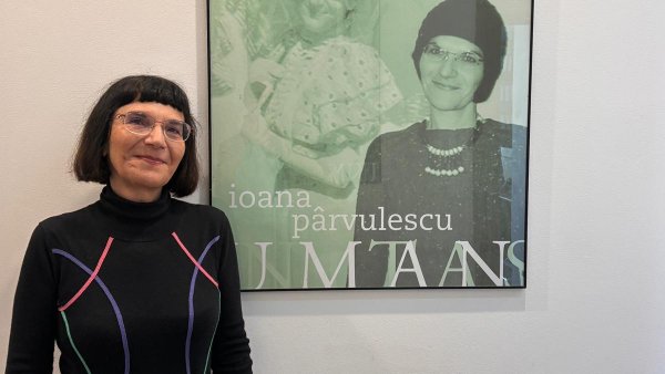 Ioana Pârvulescu: „Literatura e și o chestiune de curaj. Când publici e ca și cum ai invita pe toată lumea să năvălească în casa ta”