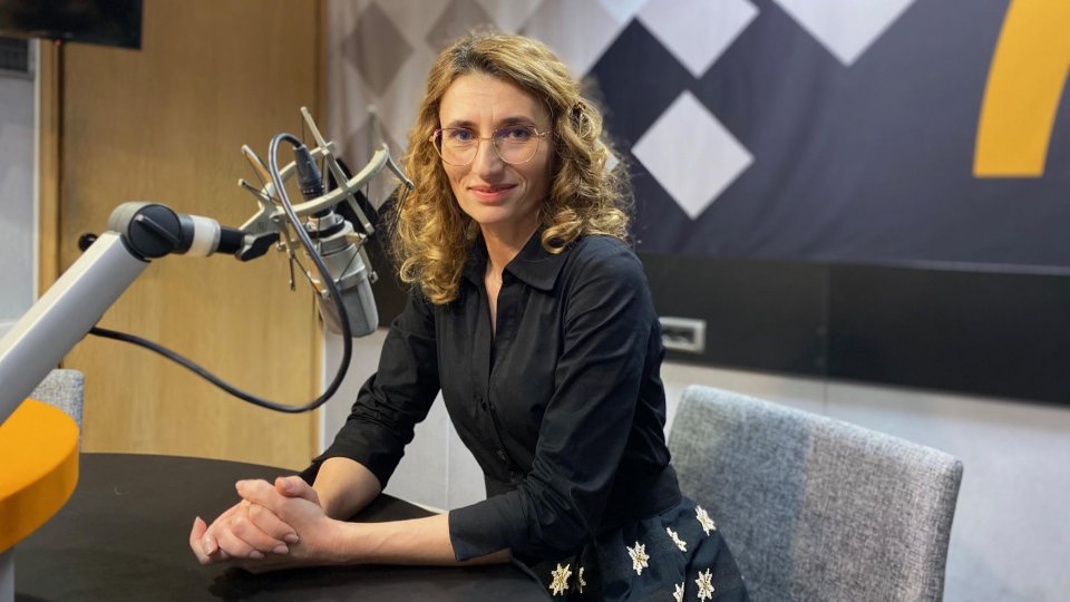 Timpul prezent -  Cultură pe e-Factură! Cu avocata Luisiana Dobrinescu despre noile obligații fiscale ale celor care câștigă din drepturi de autor