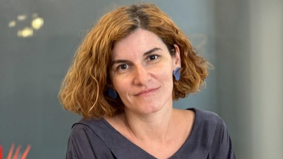 Diana Tăut: „Pornim de la falsa premisă că interdicția produce rezultate. Cred că mesajul este de a-i proteja pe copii și adolescenți, mai degrabă decât de a interzice”