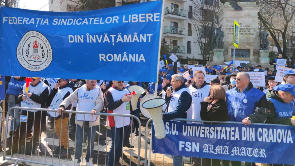 Angajații din educație pregătesc boicotarea simulărilor naționale