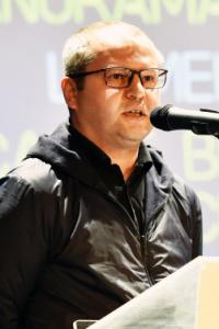 Orașul care m-a făcut. Regizorul Corneliu Porumboiu despre Vaslui: „Chiar dacă nu prea mă mai regăsesc în el, orașul în sine face parte din construcția mea”