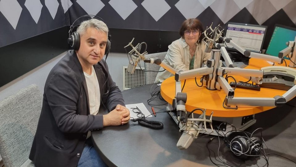 Dan Mircea Cipariu: „Pentru a face atractivă literatura română, trebuie schimbat modul în care se studiază literatura română”