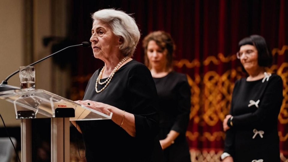 Dușmance ale poporului - portretele a 16 femei din temnițele comuniste