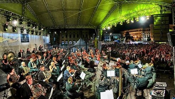ARCUB deschide porțile celei de-a șasea ediții a evenimentului Piața Festivalului „George Enescu”:  Sărbătoarea excelenței muzicale  începe miercuri, 17 septembrie