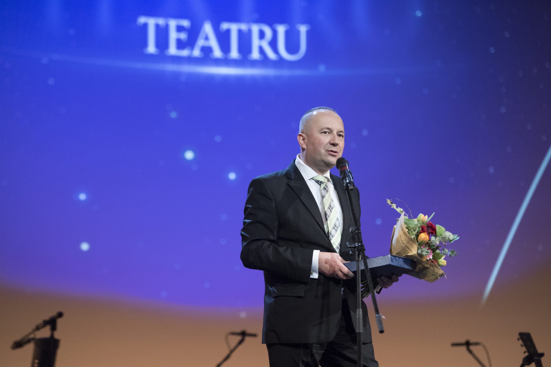 Lucian Vărșăndan
