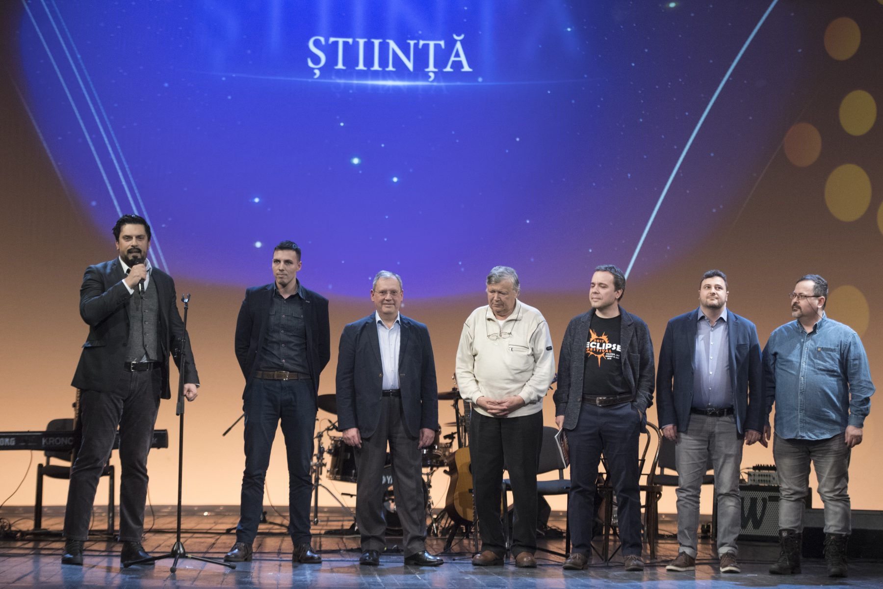 Echipa Revistei Stiinta și tehnică