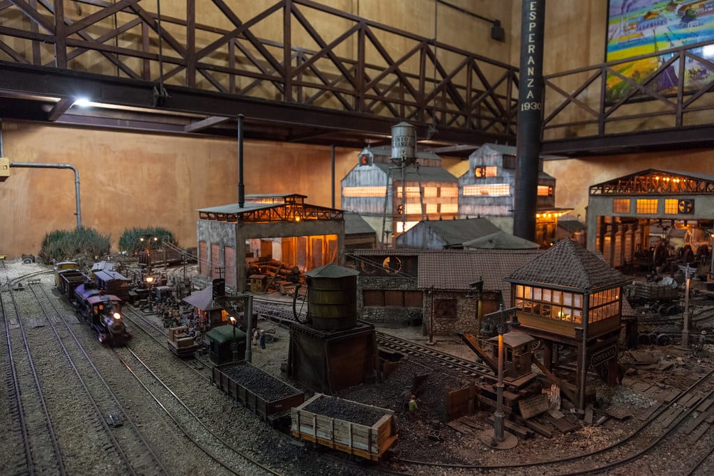 Ilustrate din Cuba - Muzeul Romului - 3 - Locomotiva