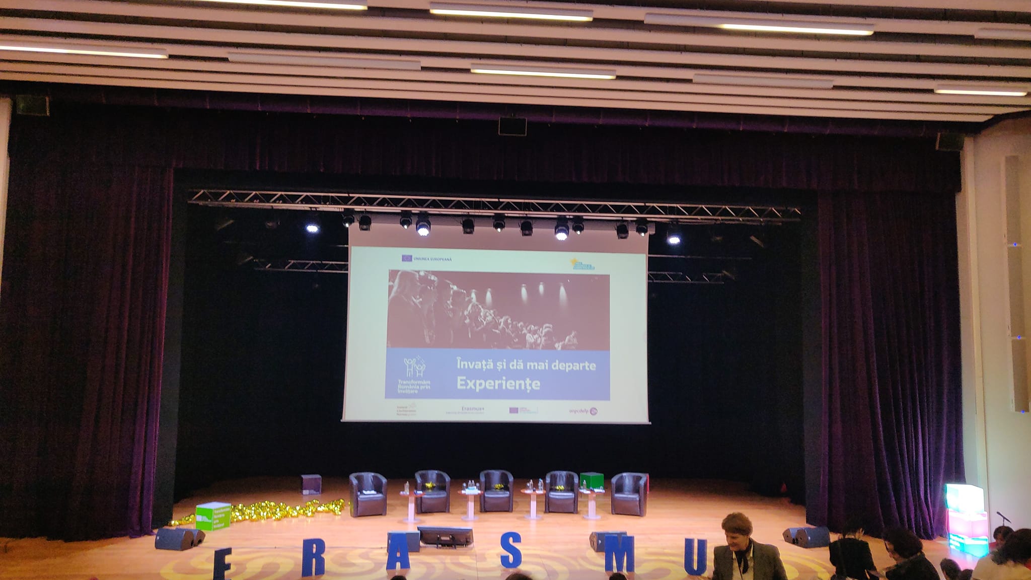 Conferința Erasmus+ România, 2023, Experiențe - scena