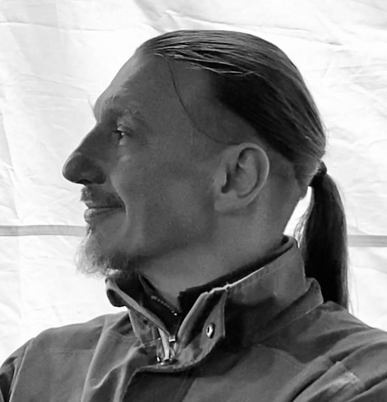 Mugur Grosu de Lumi Mihai