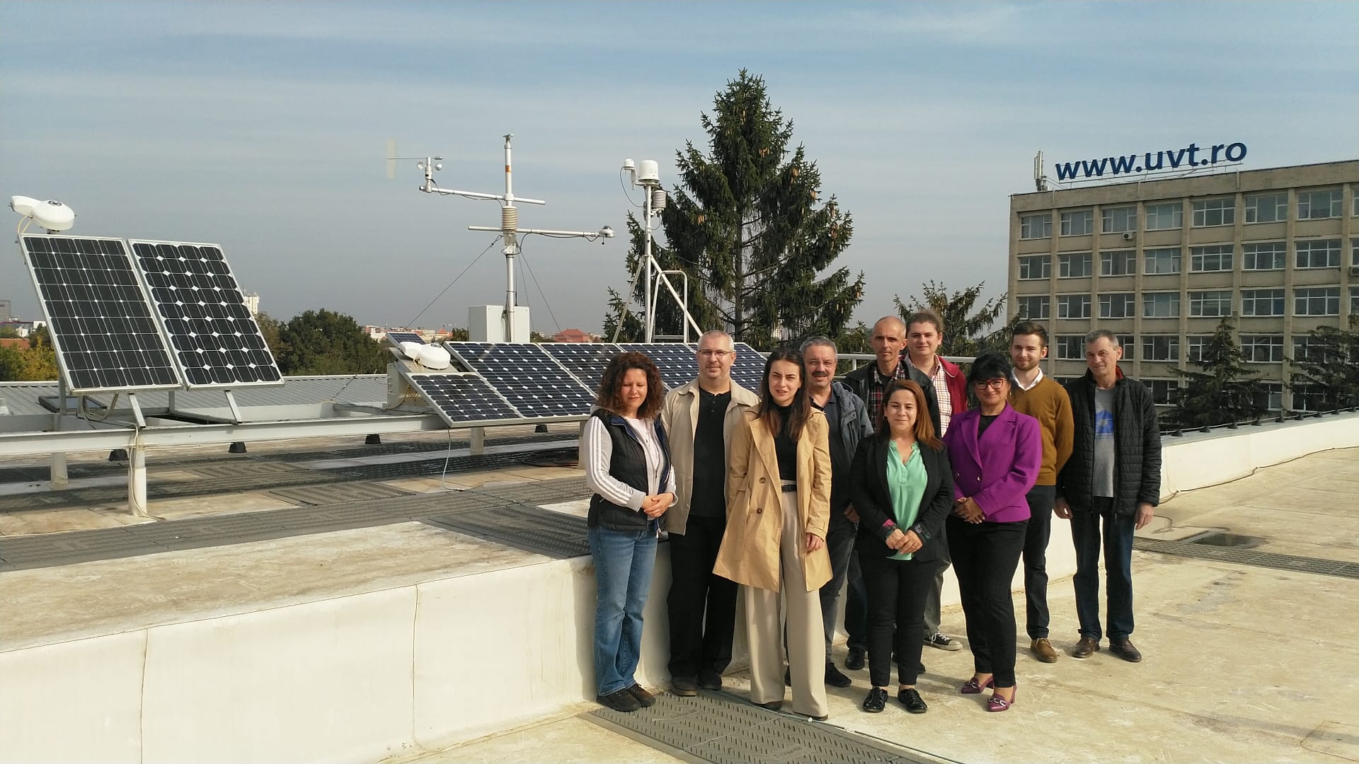 Cu grupul de cercetare de la ICAM. Link grup de cercetare http://solar.physics.uvt.ro