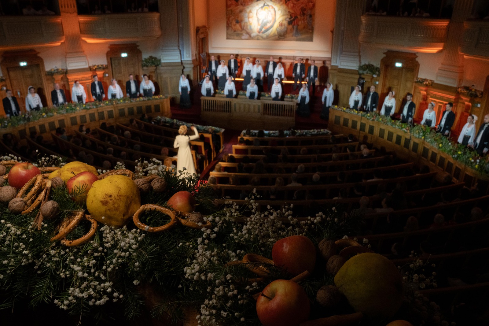 Madrigal: Crăciunul Florilor