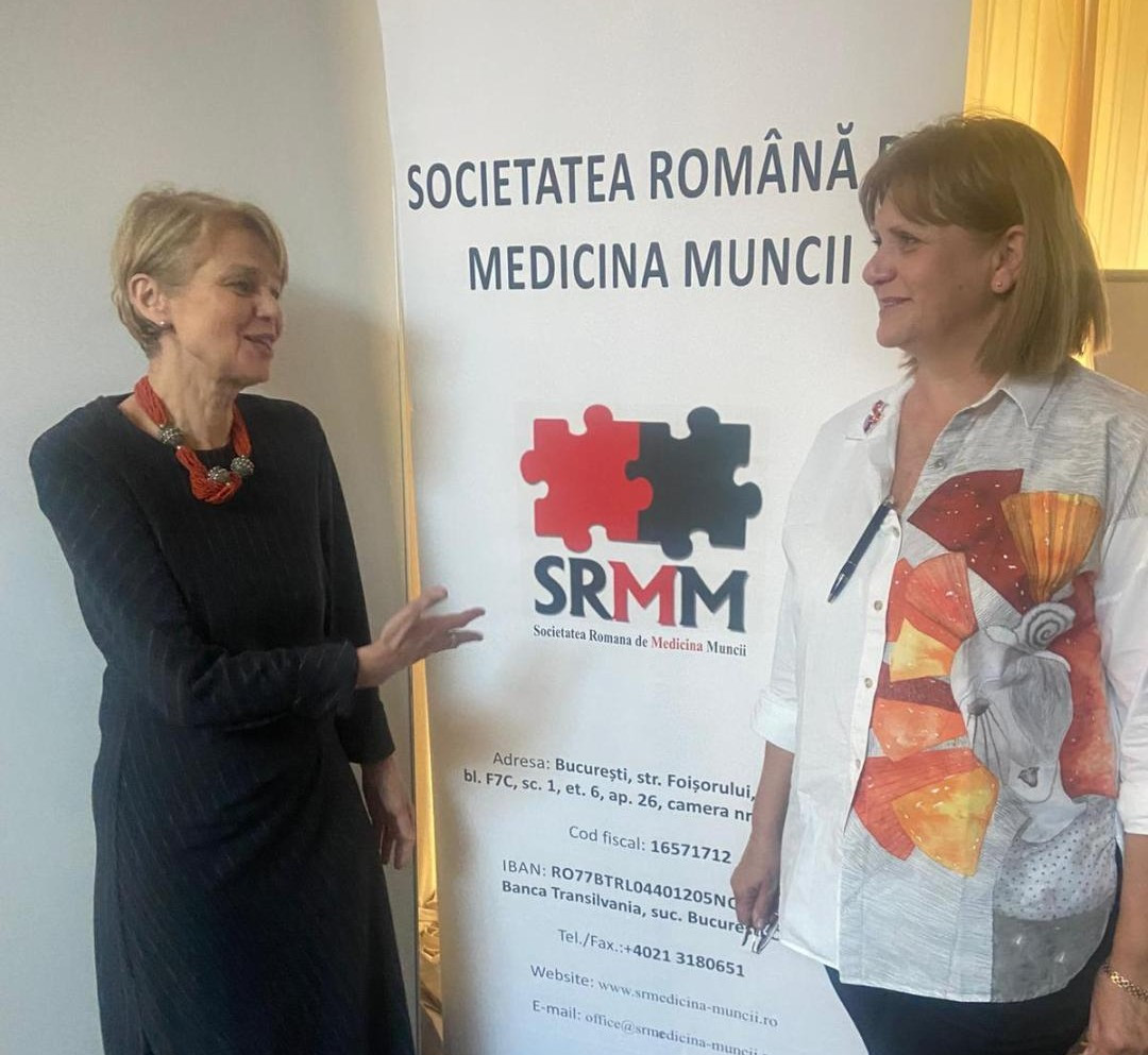Foto 1. Profesor Marina Oţelea Preşedinte SRMM și dr. Iulia Crull Vicepreşedinte SRMM