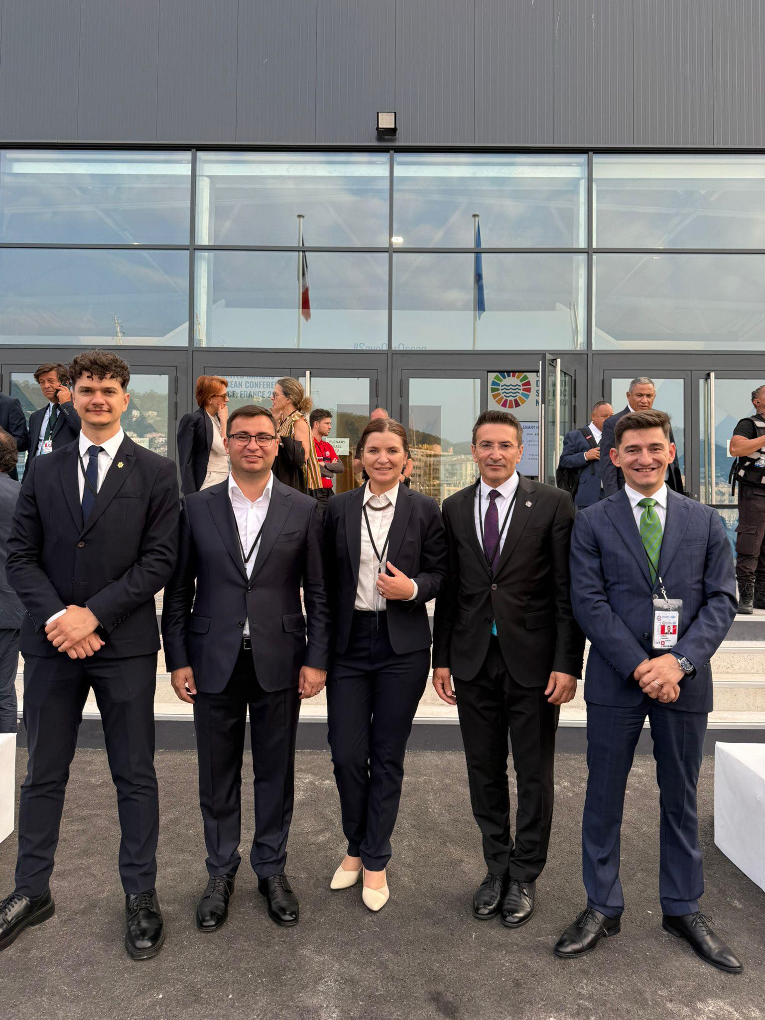 Delegația României la UNOC3
