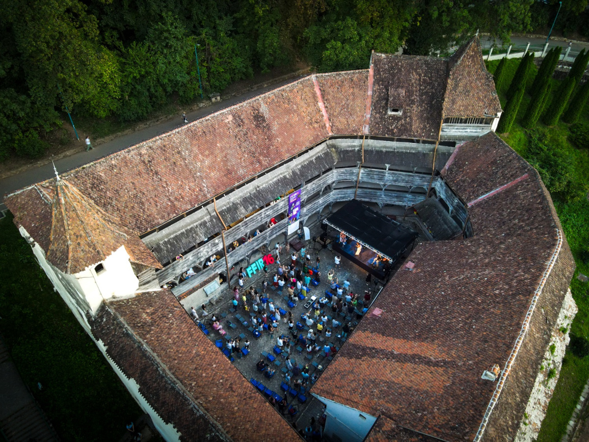 Bastionul Tesatorilor