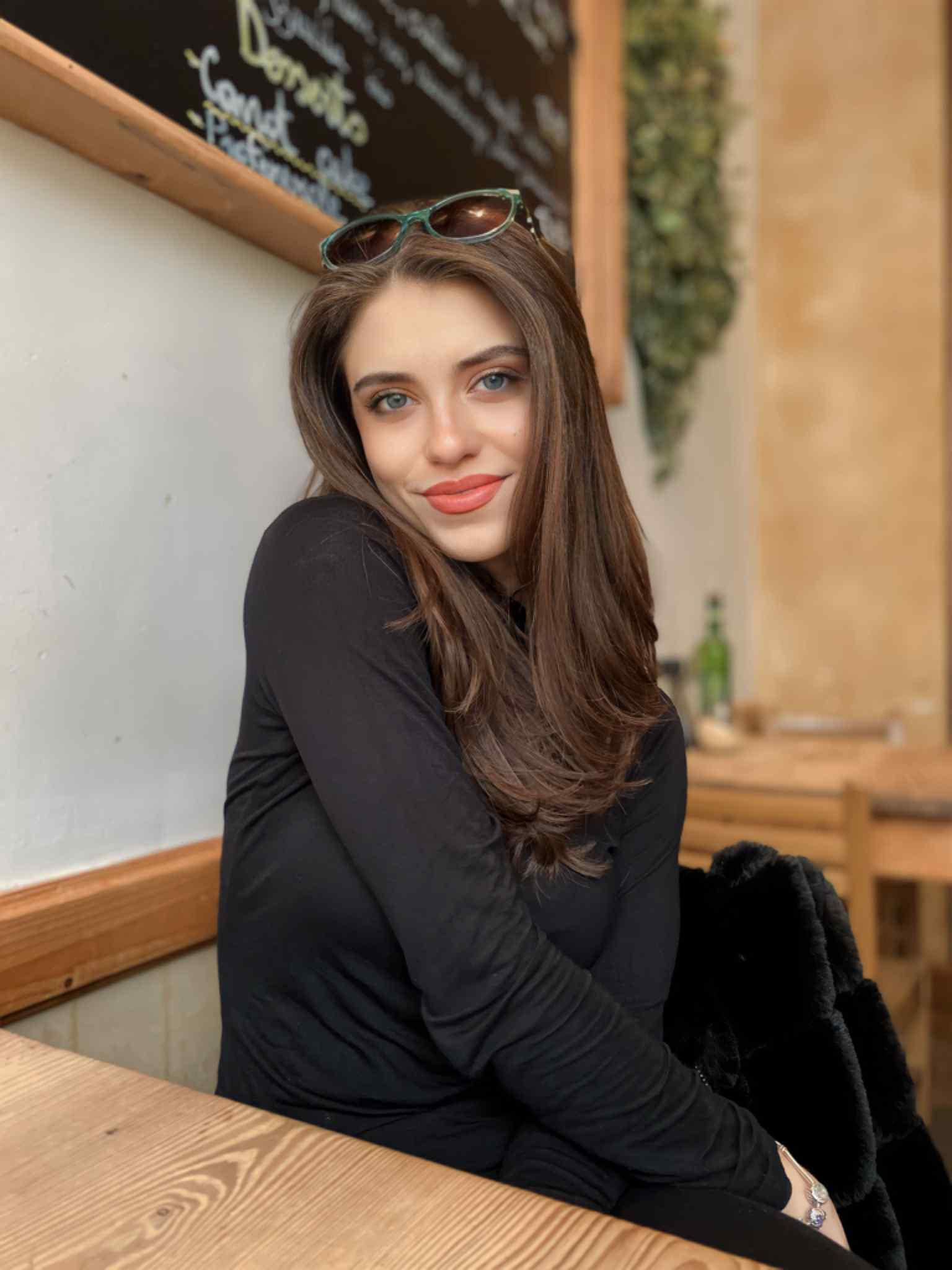 Georgiana Muraru și ww.romaniaexpo2025.ro