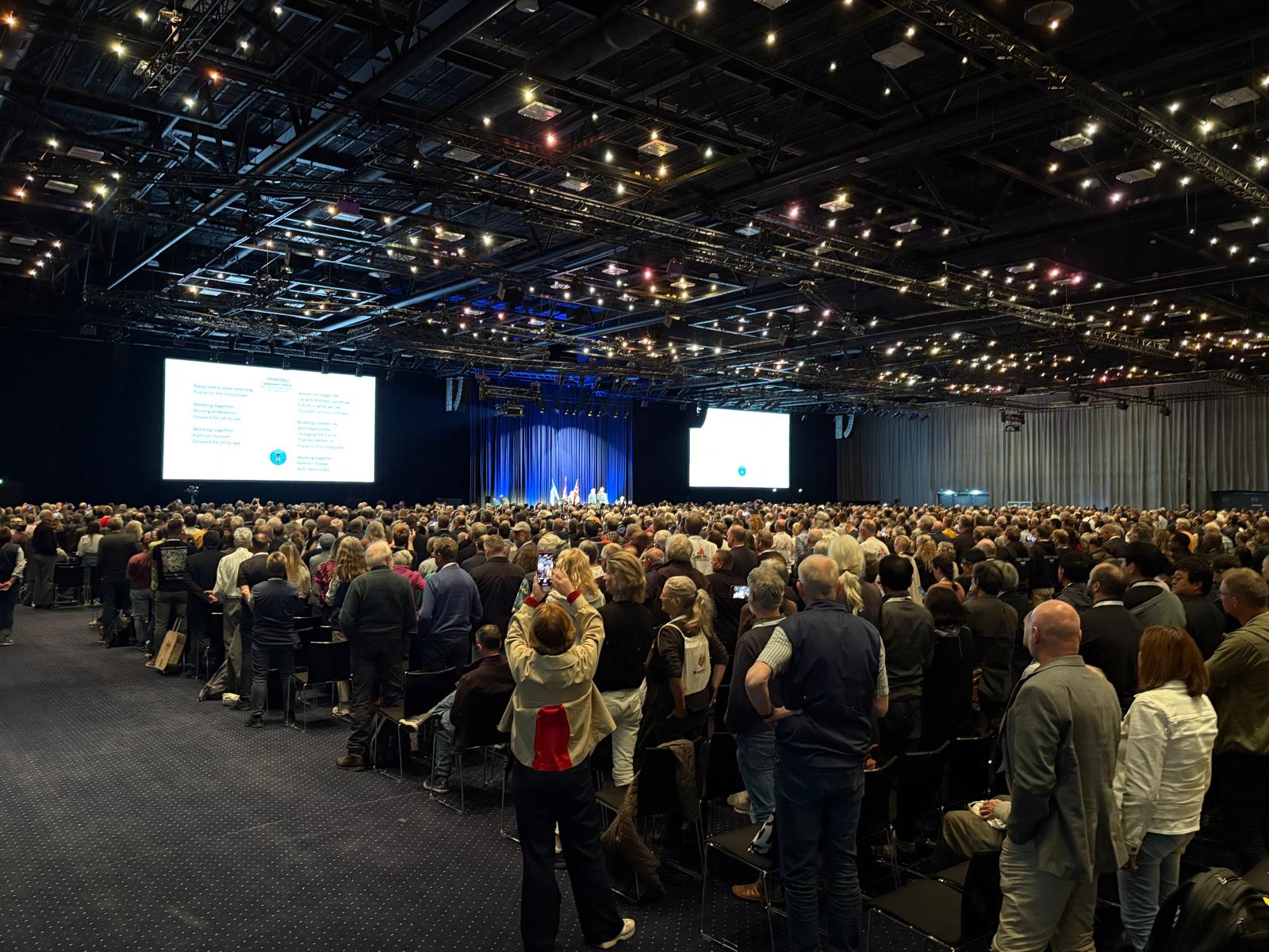 Sala de conferințe din Copenhaga unde s-a susținut ședința festivă de deschidere a Congresului Apimondia 2025